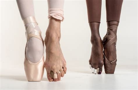 What Does Ballet Do to Your Feet: A Dance Between Beauty and Pain